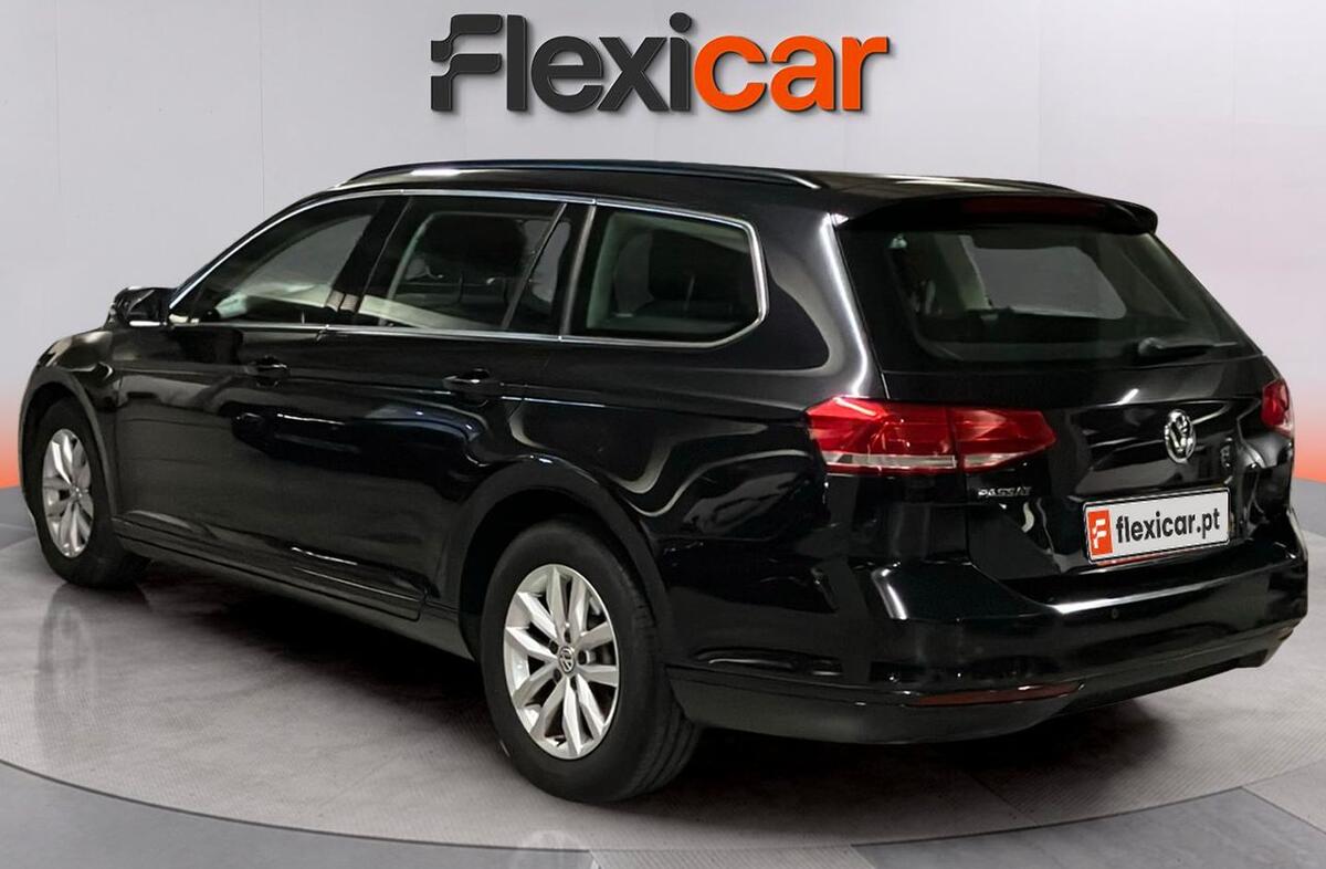 VOLKSWAGEN Passat 1.6 TDi Confortline