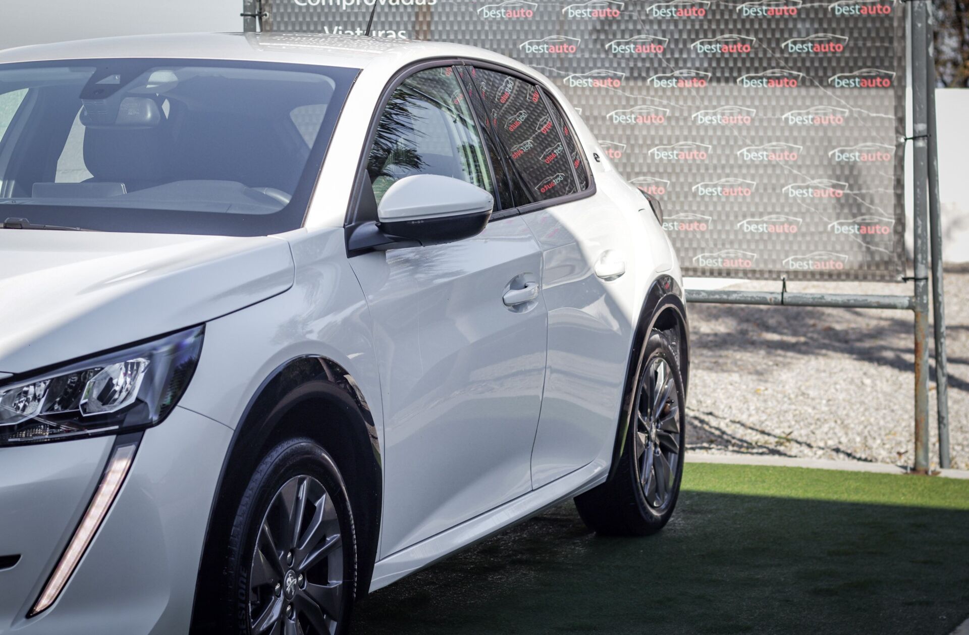 PEUGEOT 208 e- 50 kWh Active Pack