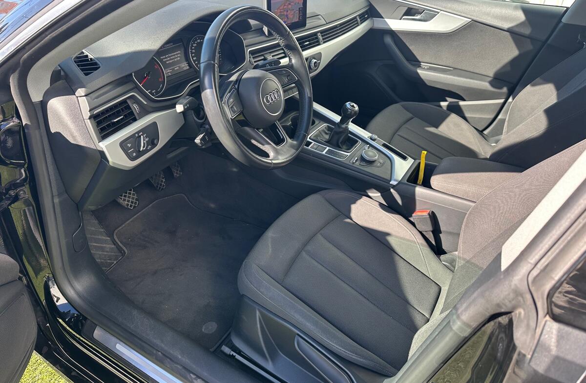 AUDI A5 2.0 TDI S-line