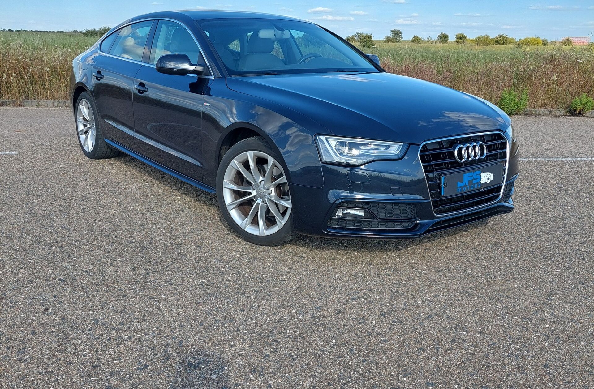 AUDI A5 2.0 TDi S-line