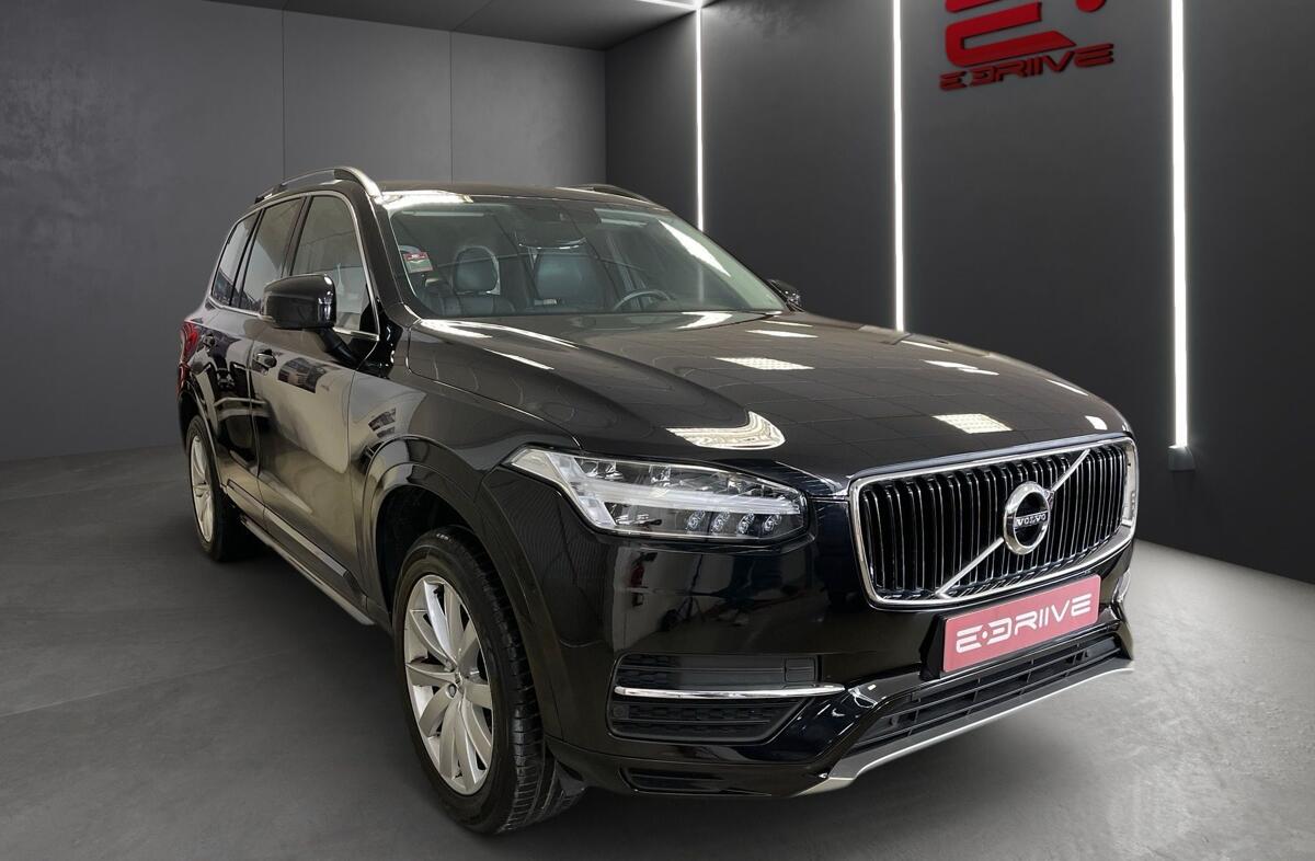 VOLVO XC90 2.0 D4 Momentum