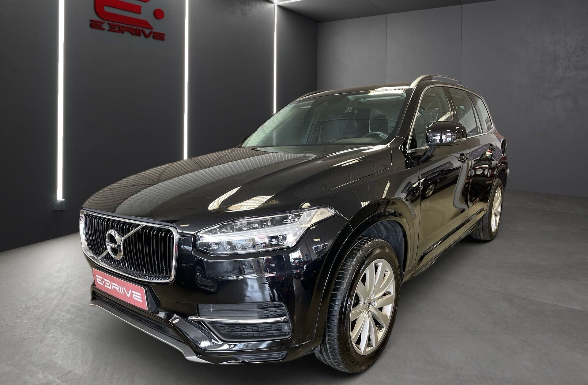 VOLVO XC90 2.0 D4 Momentum