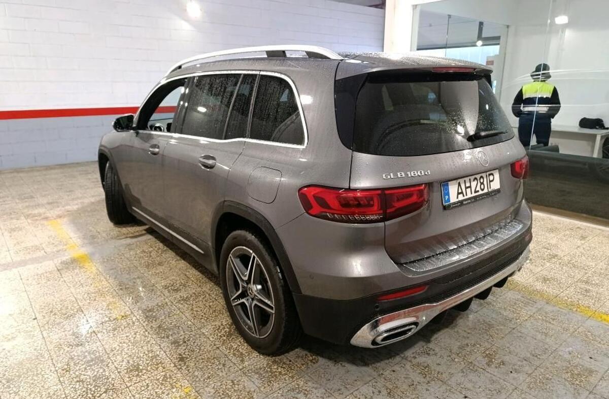 MERCEDES Classe GLB GLB 180 d AMG Line