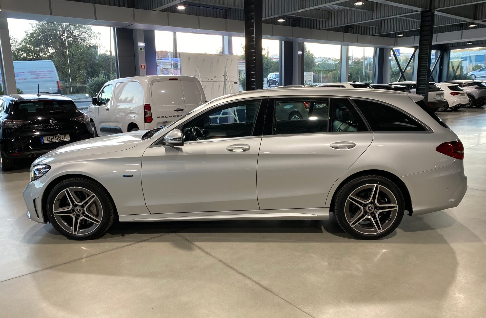 MERCEDES Classe C C 300 de AMG Line