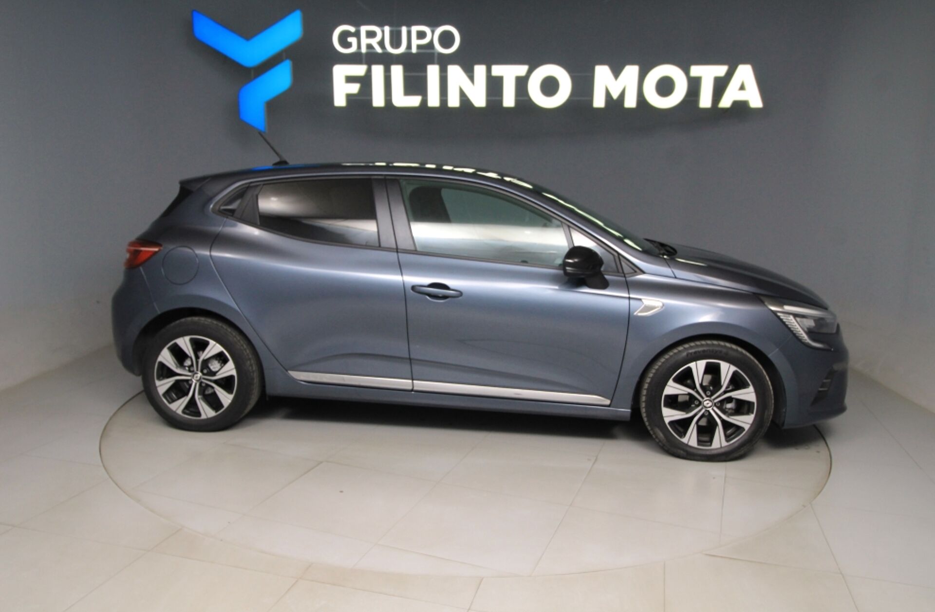 RENAULT Clio 1.0 TCe Evolution Bi-Fuel