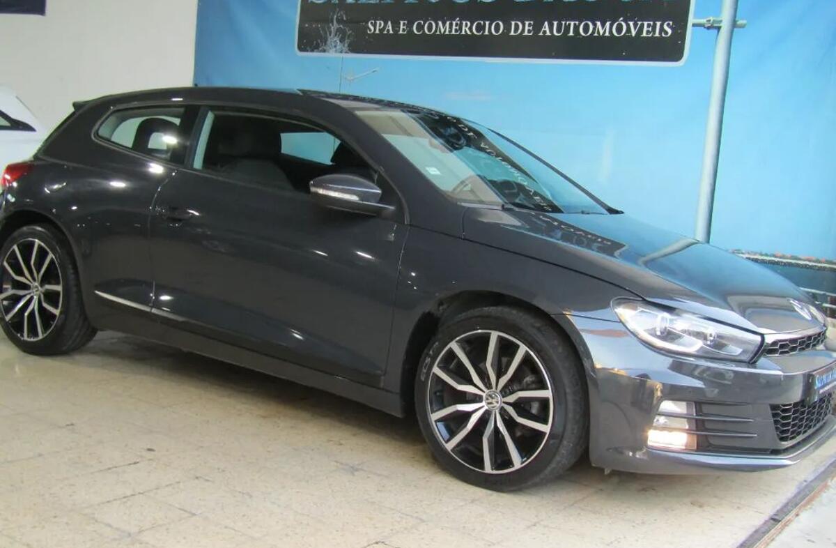VOLKSWAGEN Scirocco 2.0 TDI Sport