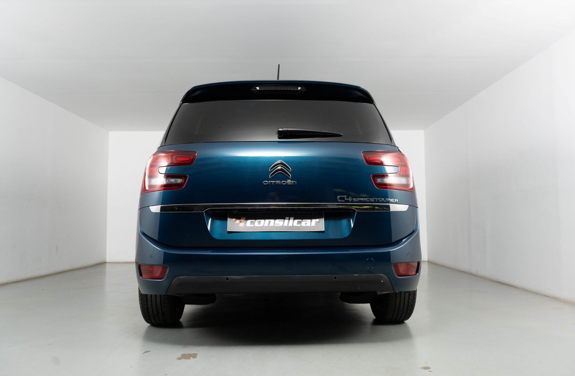 CITROEN C4 1.2 PureTech Shine EAT8