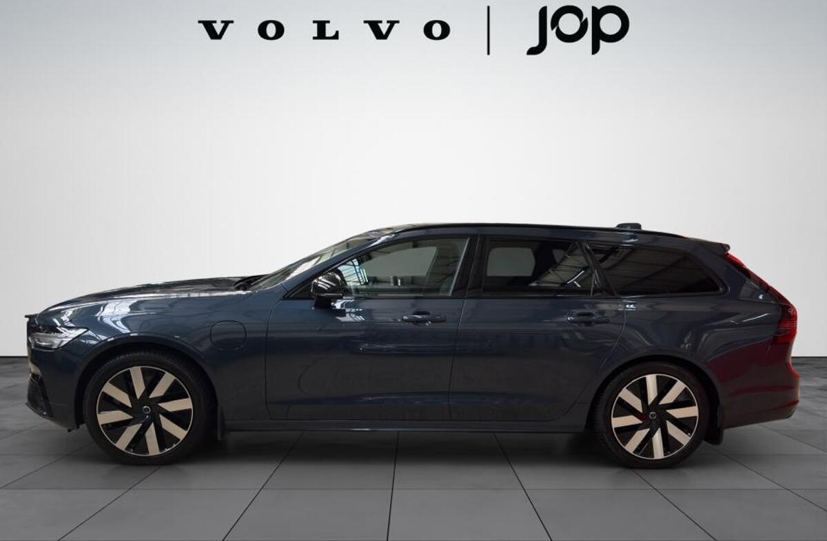 VOLVO V90 2.0 T6 PHEV Plus Dark AWD