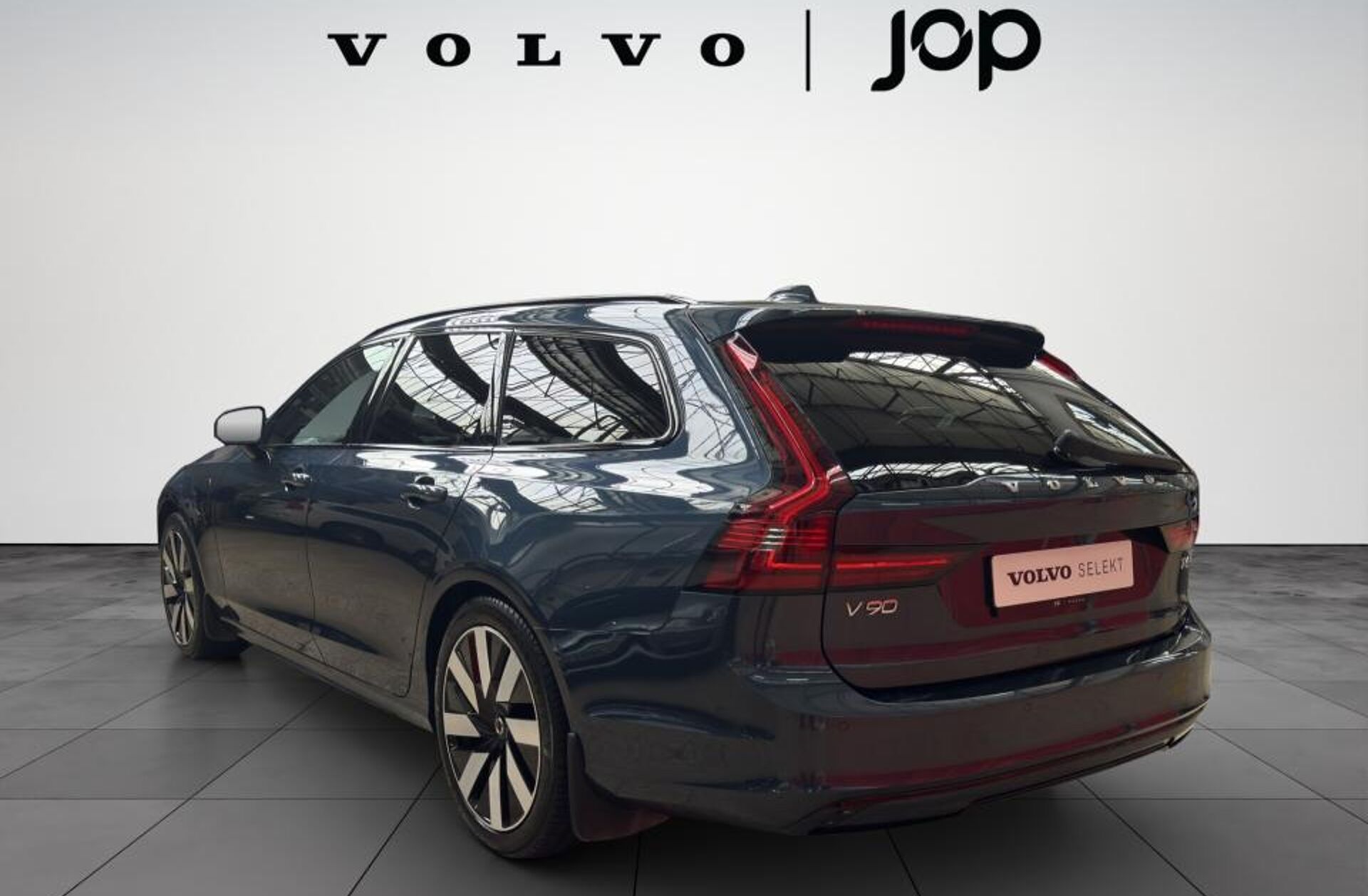VOLVO V90 2.0 T6 PHEV Plus Dark AWD