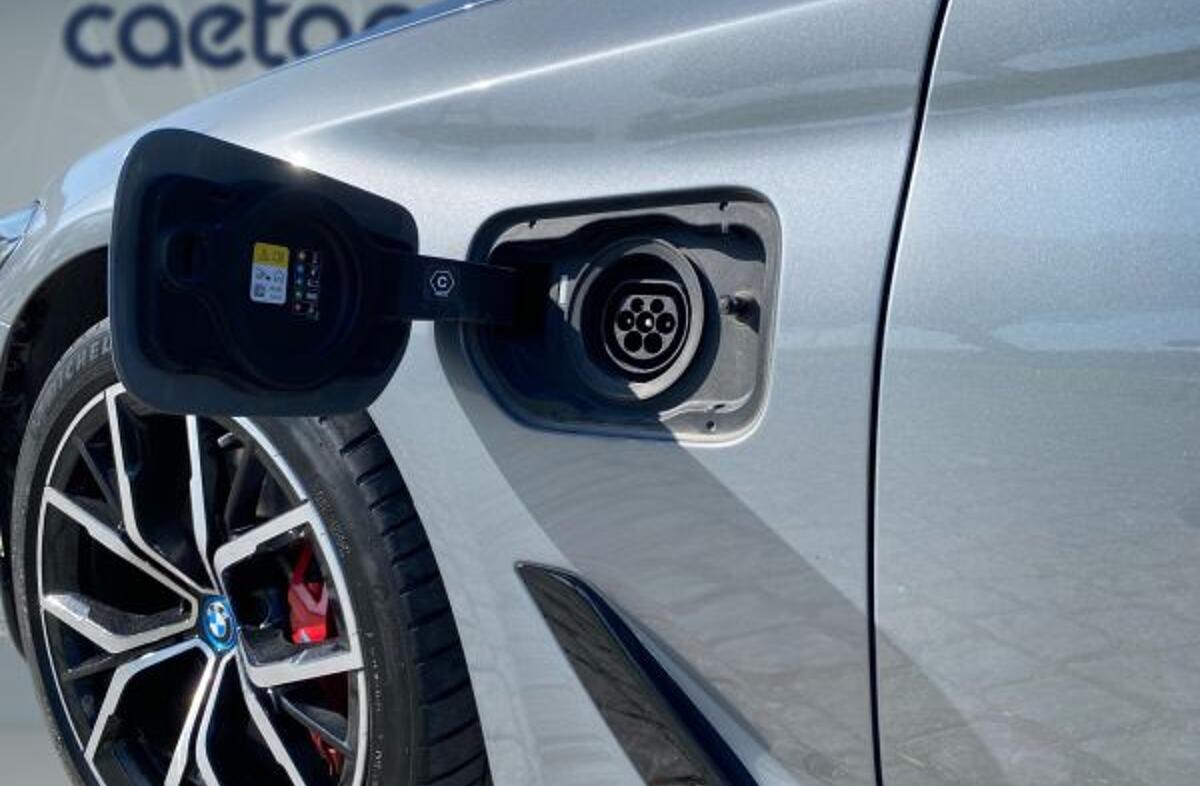 BMW Serie-5 530 e Pack M