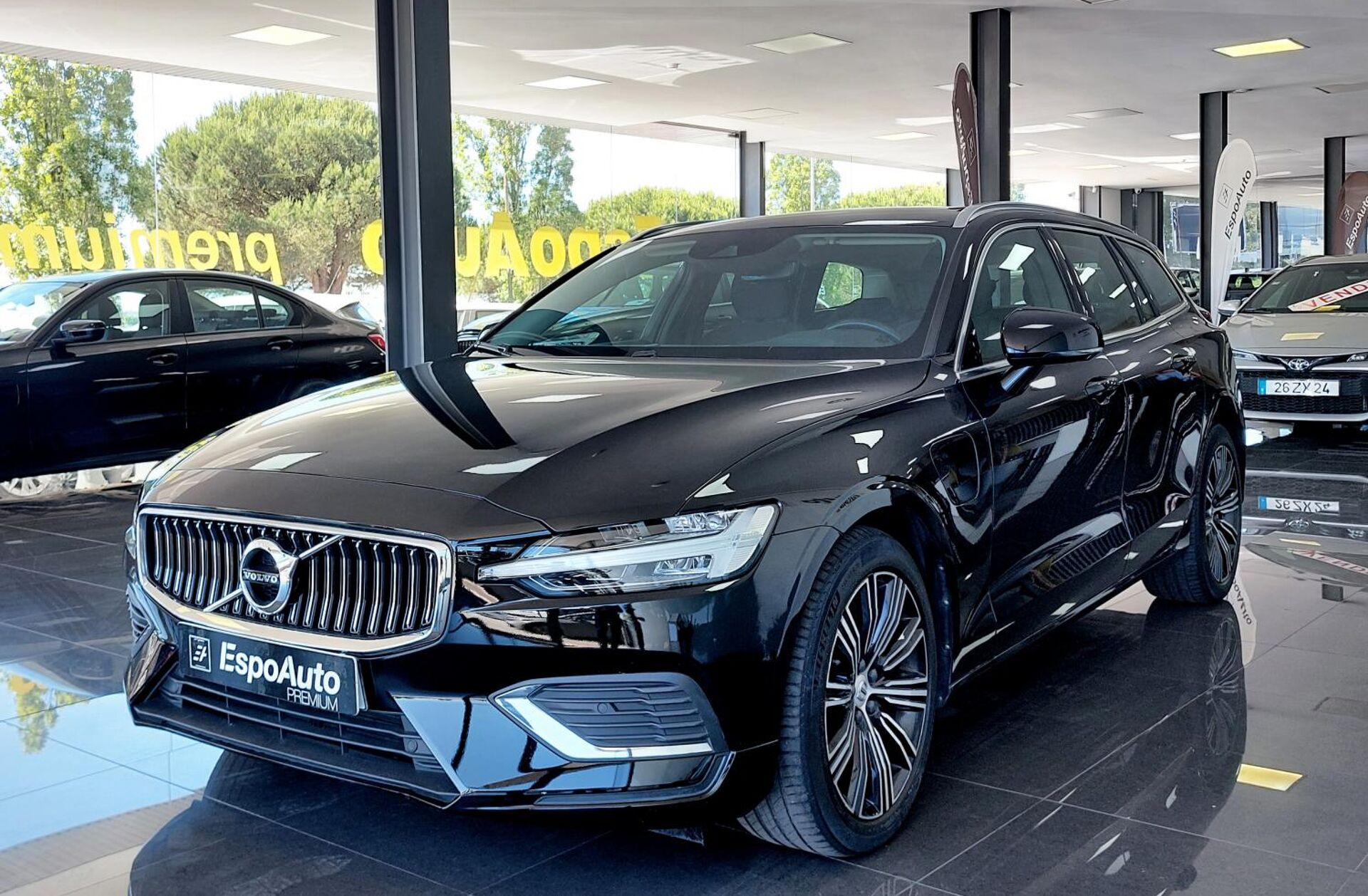 VOLVO V60 2.0 T6 AWD TE Inscription Expression