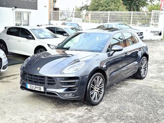 PORSCHE Macan Turbo