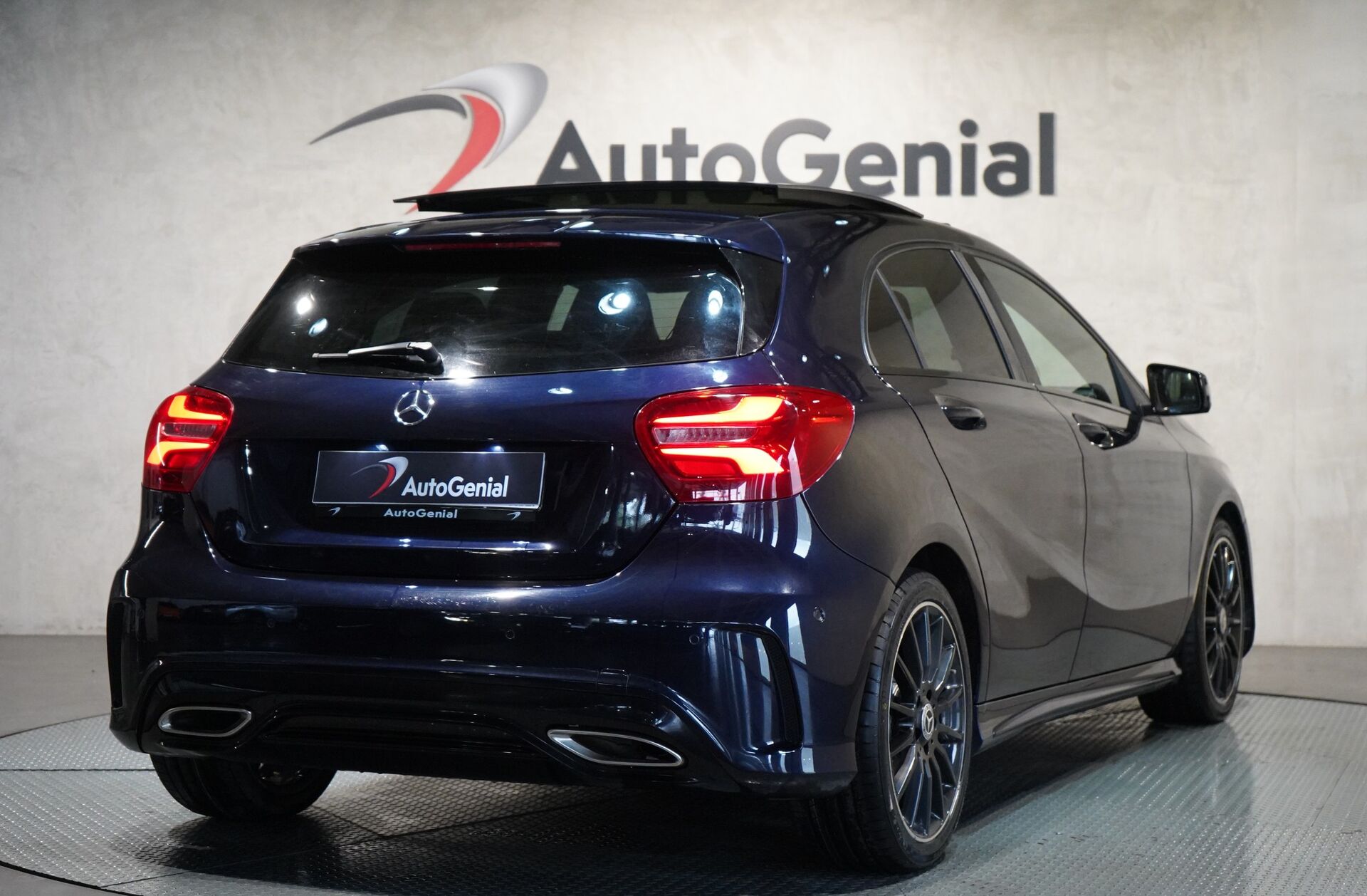 MERCEDES Classe A A 180 d AMG Line Aut.