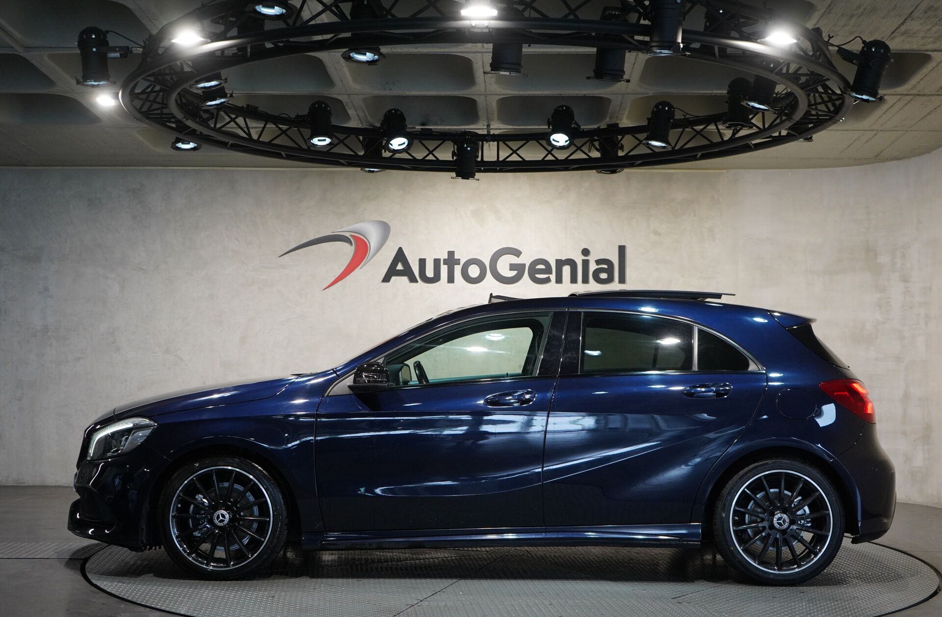 MERCEDES Classe A A 180 d AMG Line Aut.