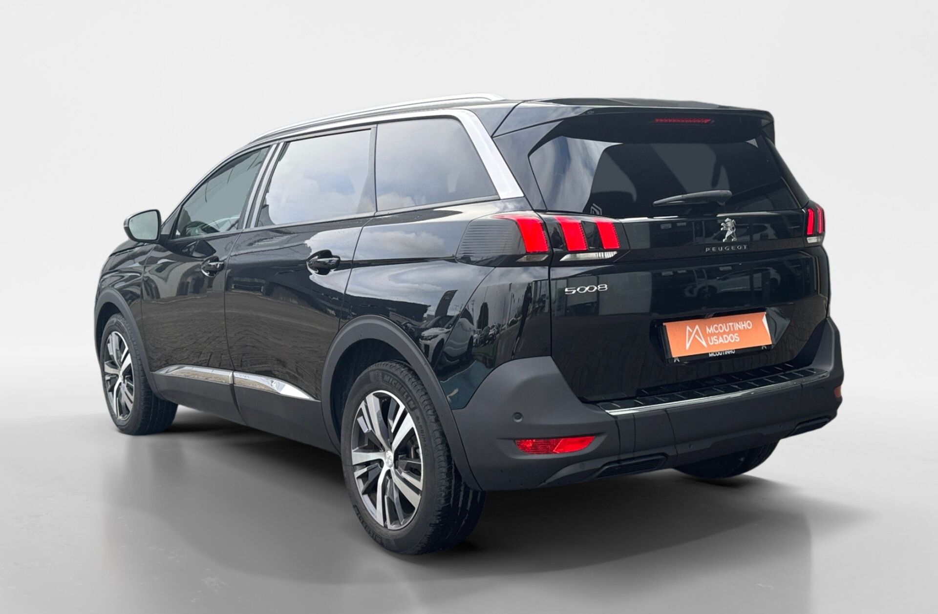 PEUGEOT 5008 1.2 PureTech Allure Pack