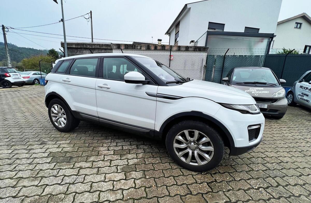 LAND ROVER Range Rover Evoque 2.0 D240 AWD HSE Auto