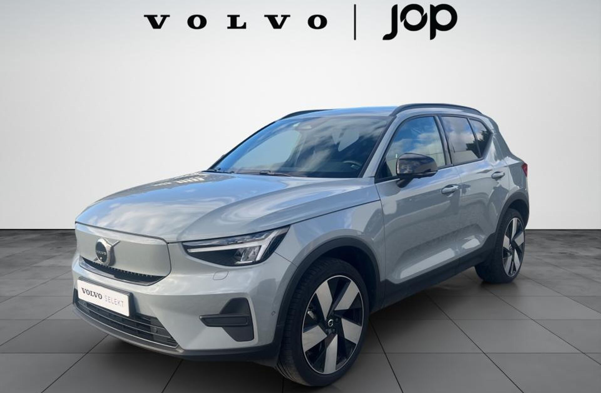 VOLVO EX40 Single Motor Extended Range Plus