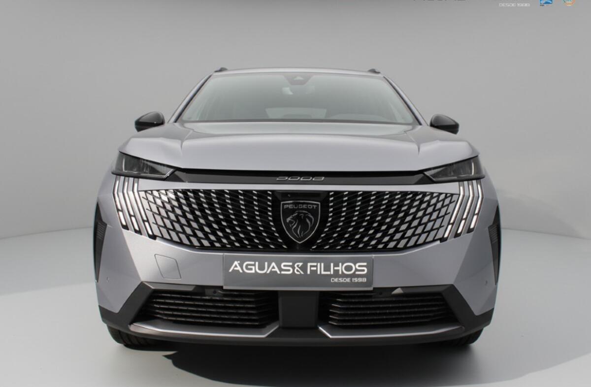PEUGEOT 5008 1.2 Hybrid Allure e-DCS6
