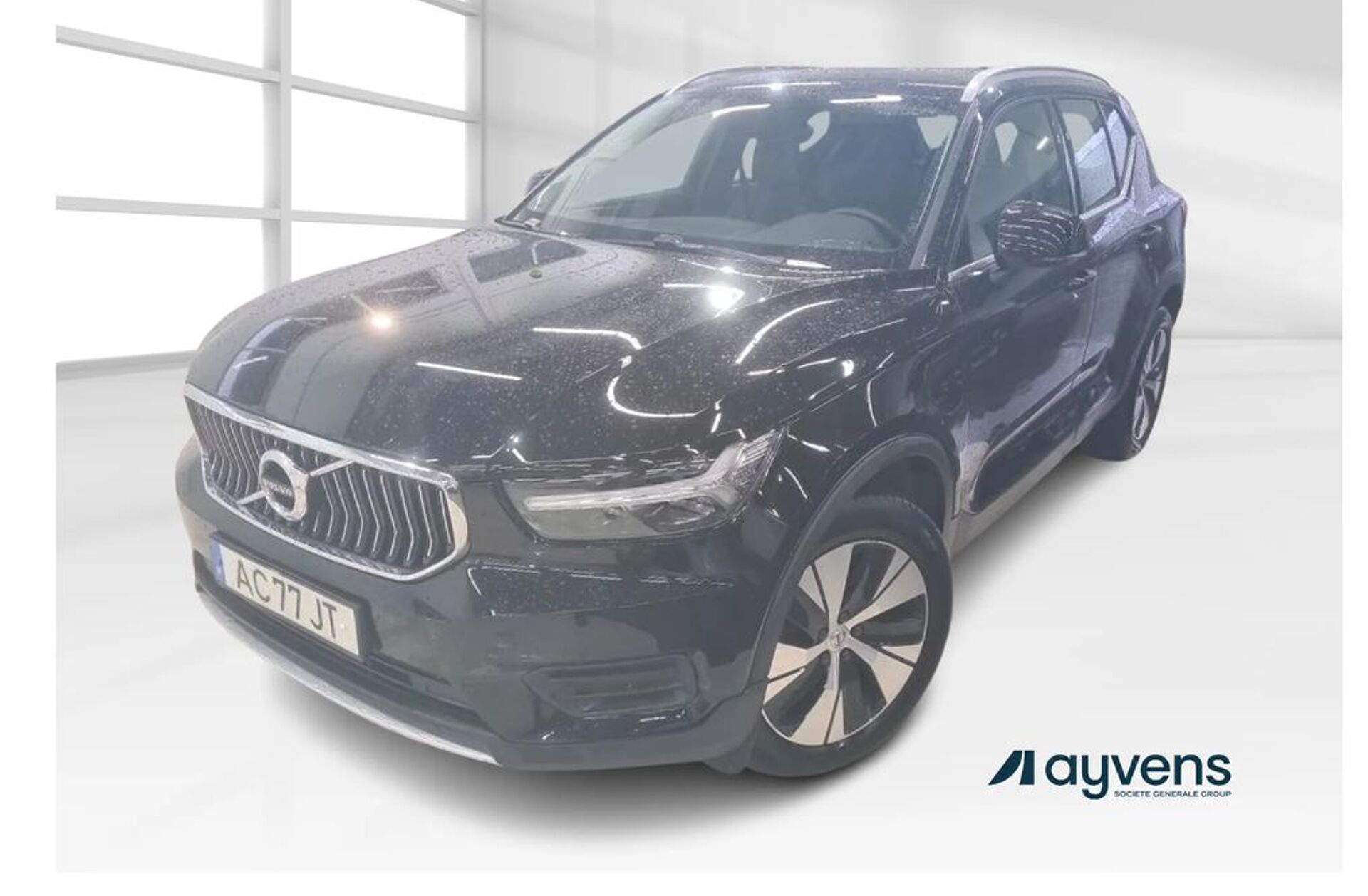 VOLVO XC40 1.5 T5 PHEV Momentum Plus