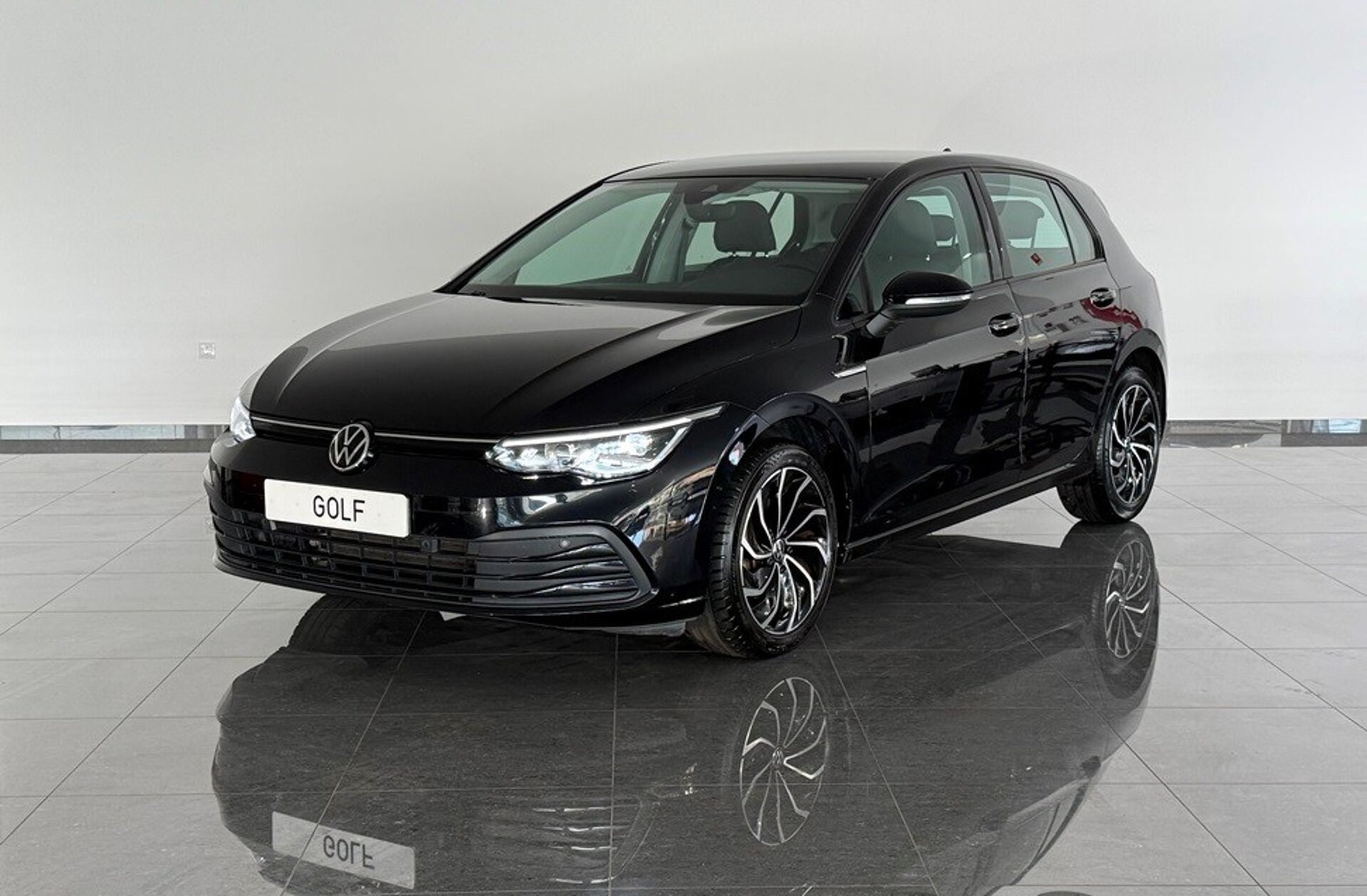 VOLKSWAGEN Golf 1.5 TSI Life