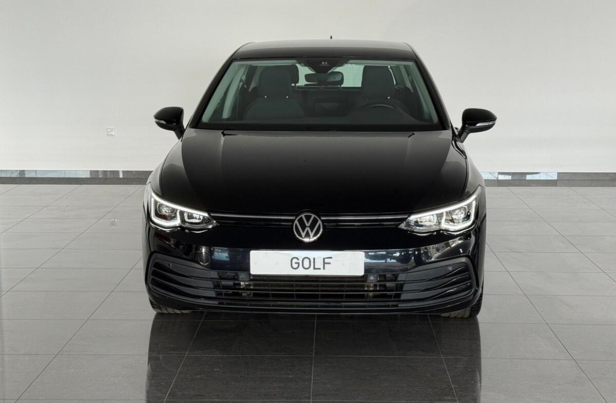 VOLKSWAGEN Golf 1.5 TSI Life