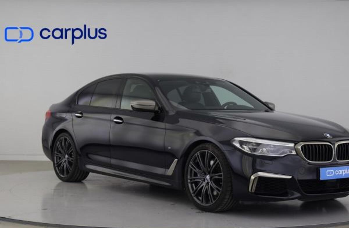 BMW Serie-5 M550 i xDrive Auto