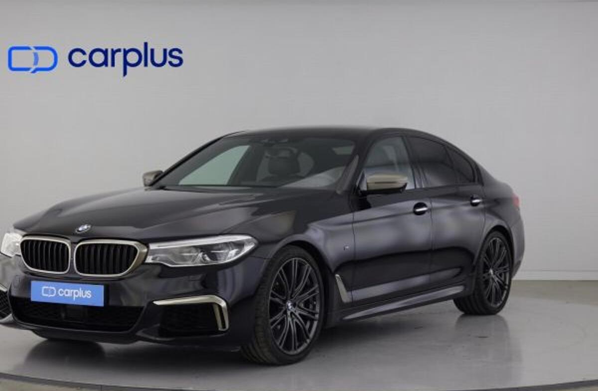 BMW Serie-5 M550 i xDrive Auto