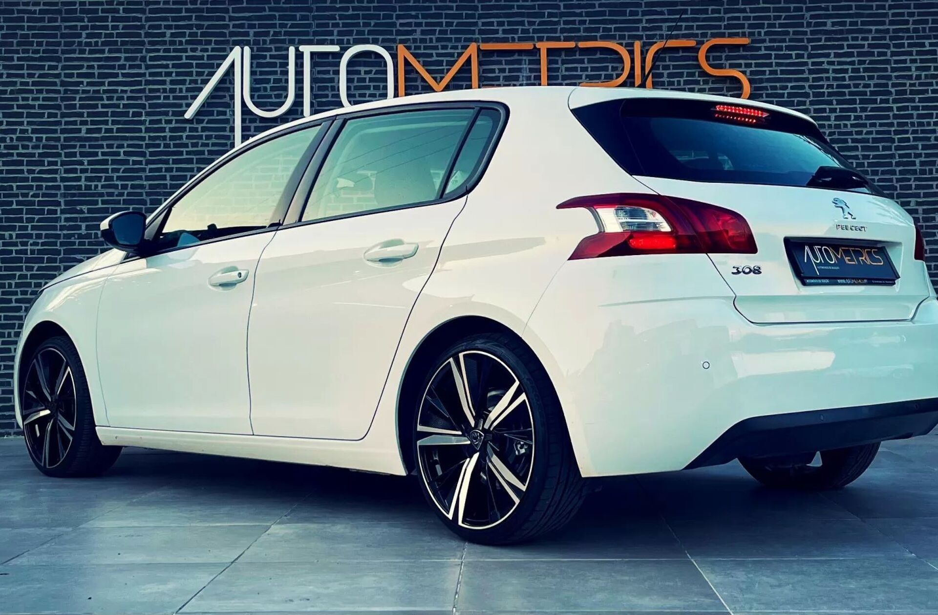 PEUGEOT 308 1.2 VTi Active