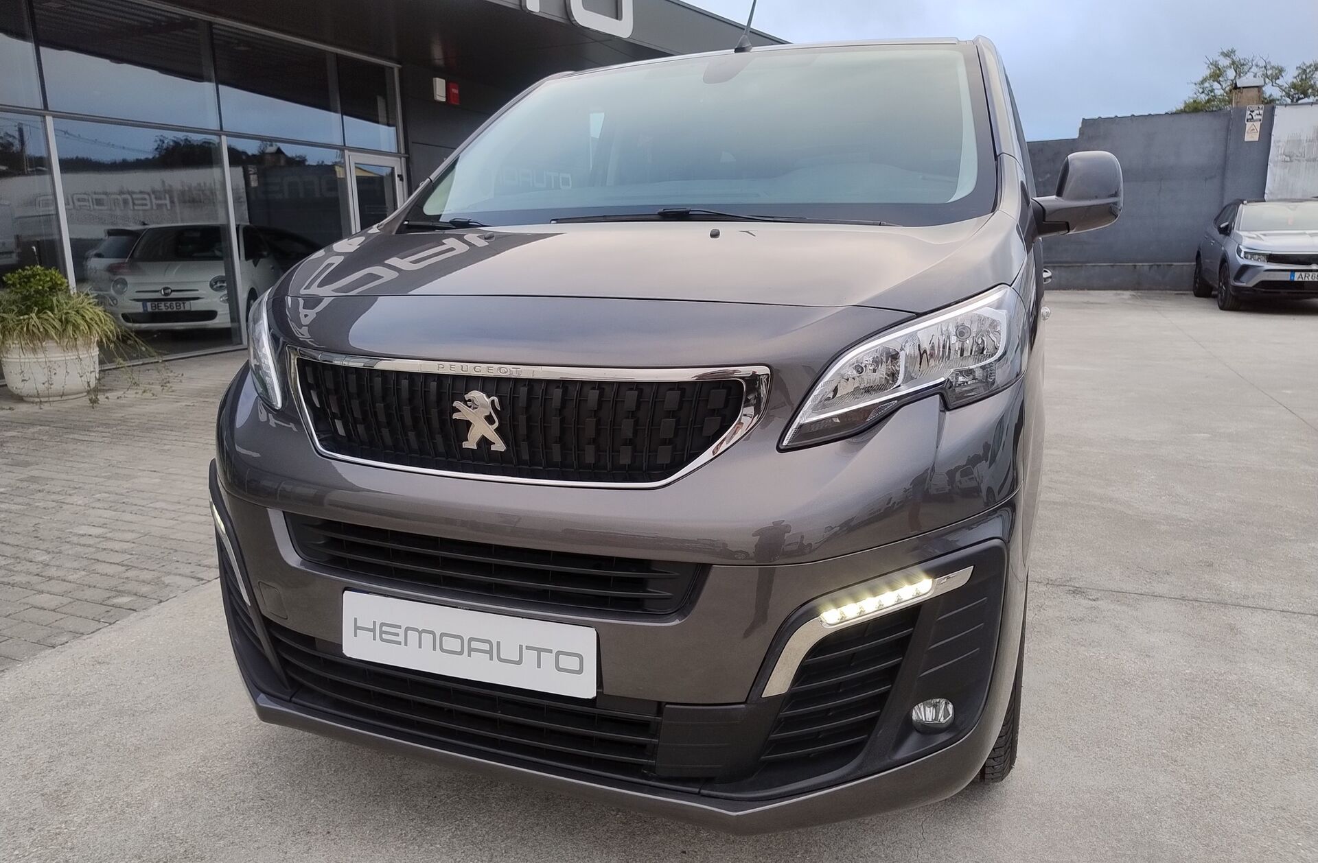 PEUGEOT Traveller 1.5 BlueHDi L2H1 Active Standard