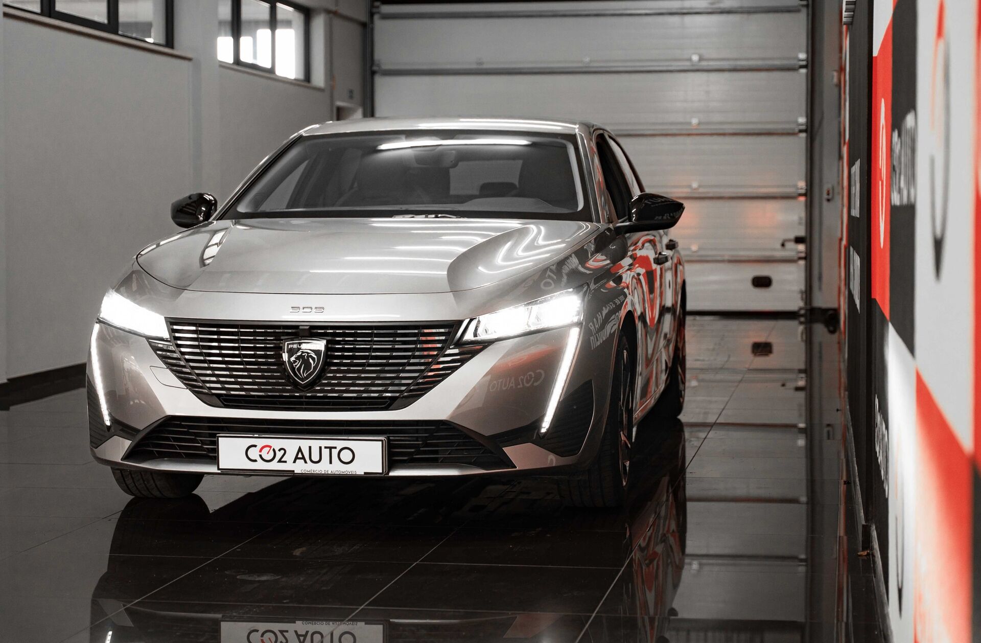 PEUGEOT 308 1.2 PureTech Allure EAT8