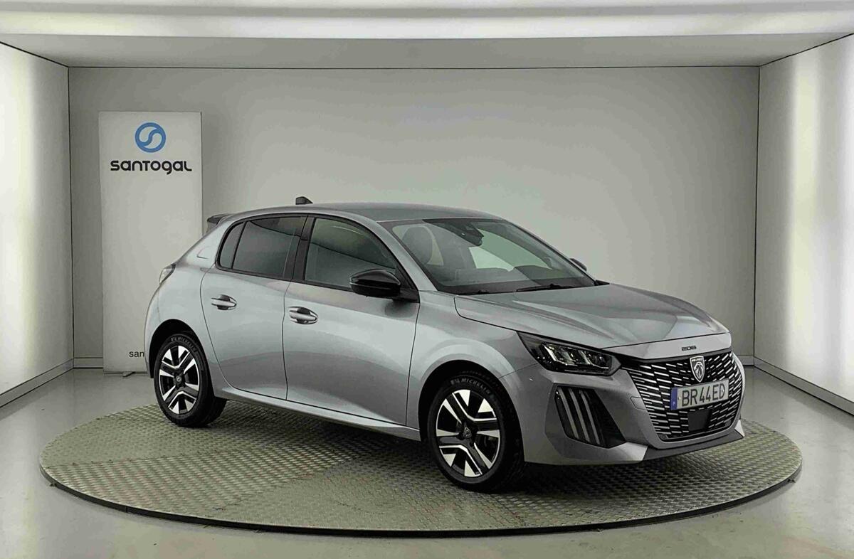 PEUGEOT 208 1.2 Hybrid Allure e-DCS6