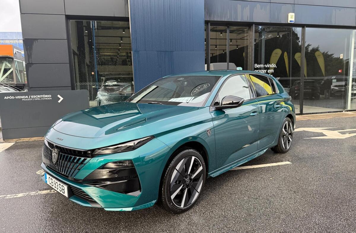 PEUGEOT 308 e- 54 kWh GT