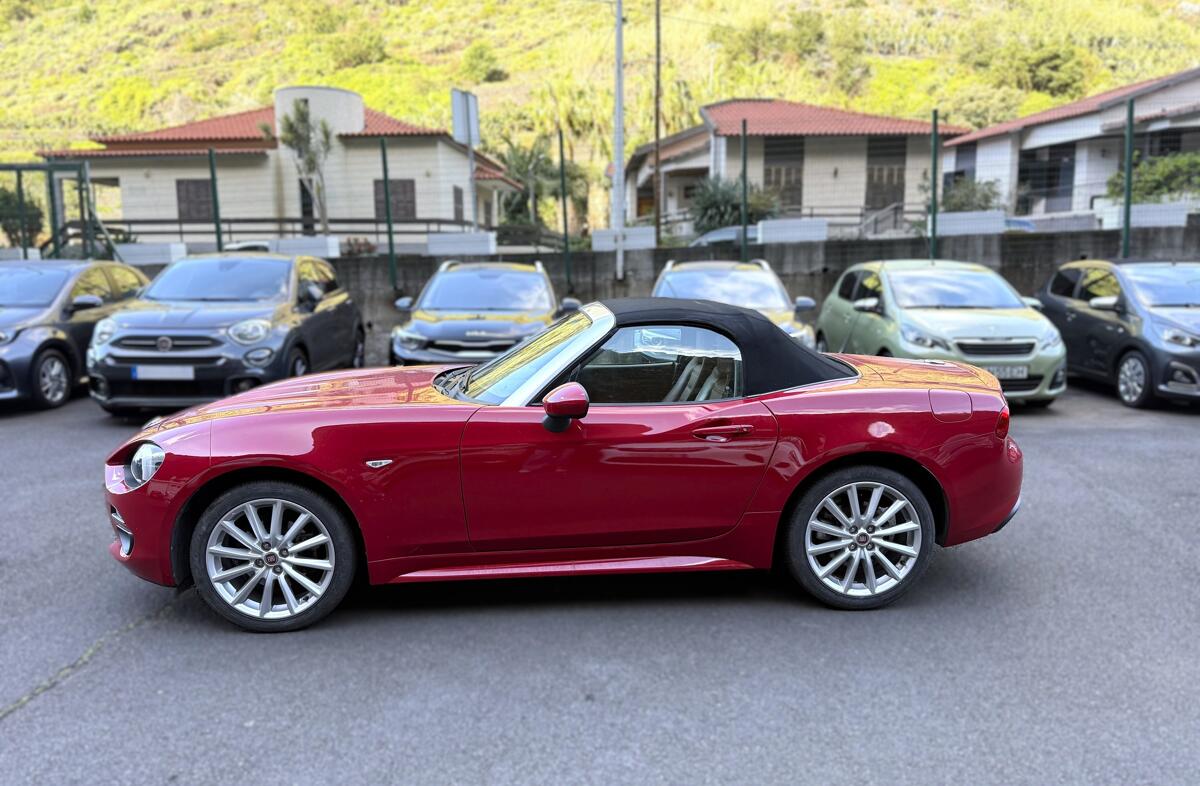 FIAT 124 Spider 1.4 T Multiair