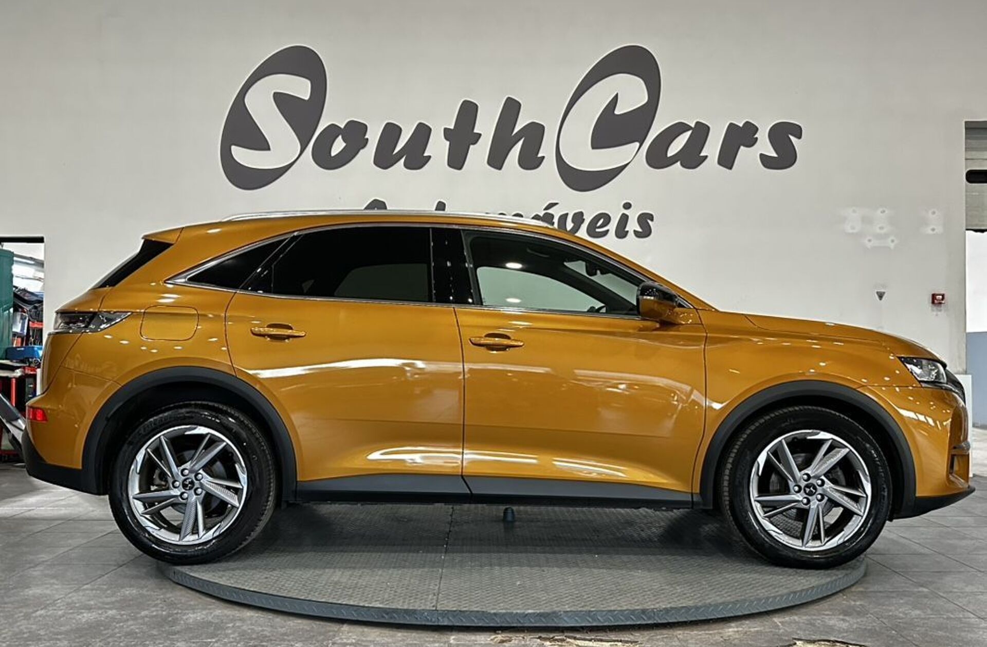 DS DS 7 CB 2.0 BlueHDi Performance Line EAT8