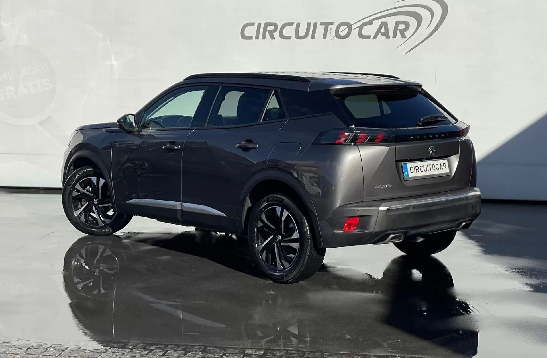 PEUGEOT 2008 1.2 PureTech Allure EAT8