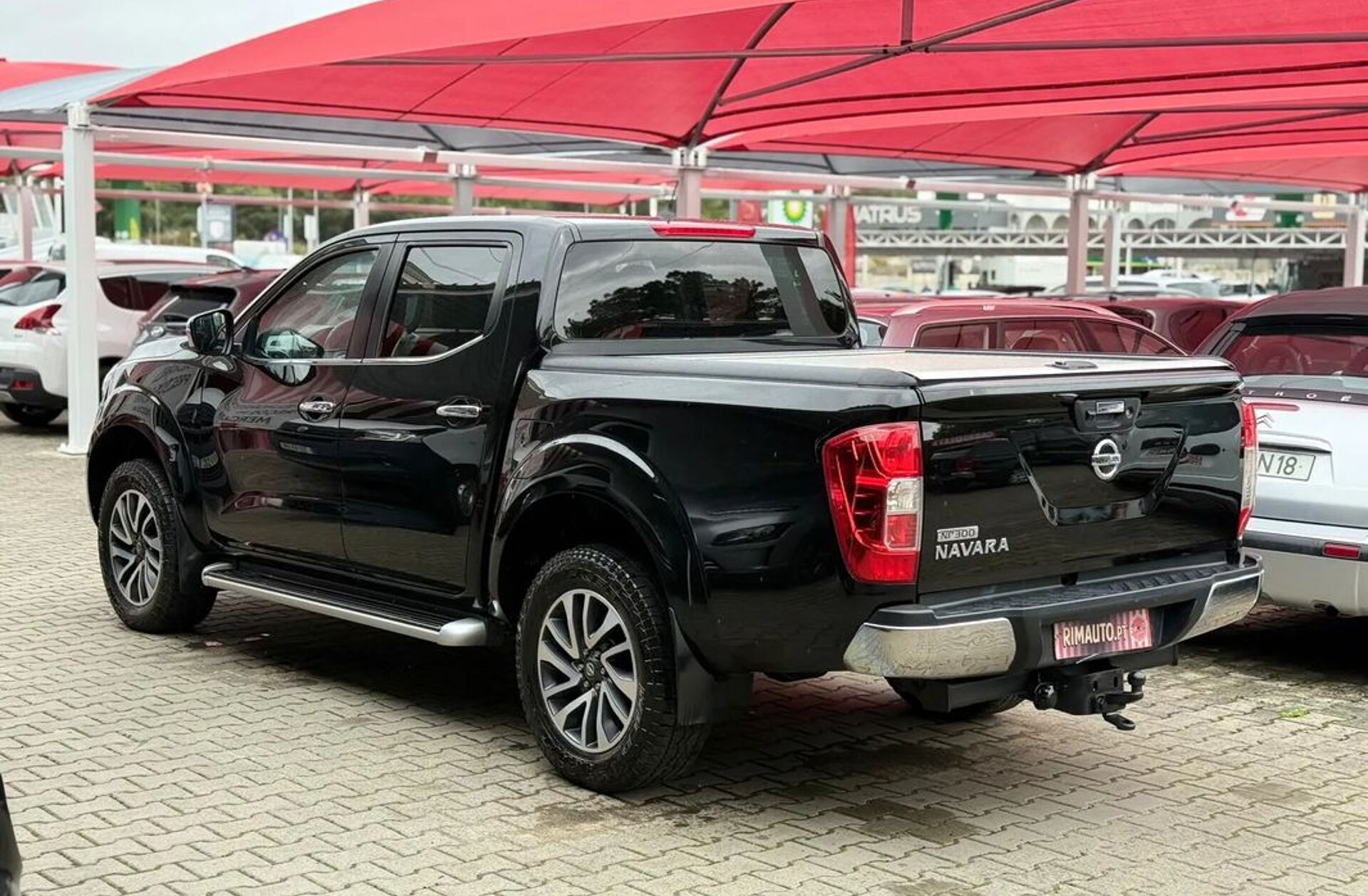 NISSAN Navara 2.3 dCi CD 4WD Tekna