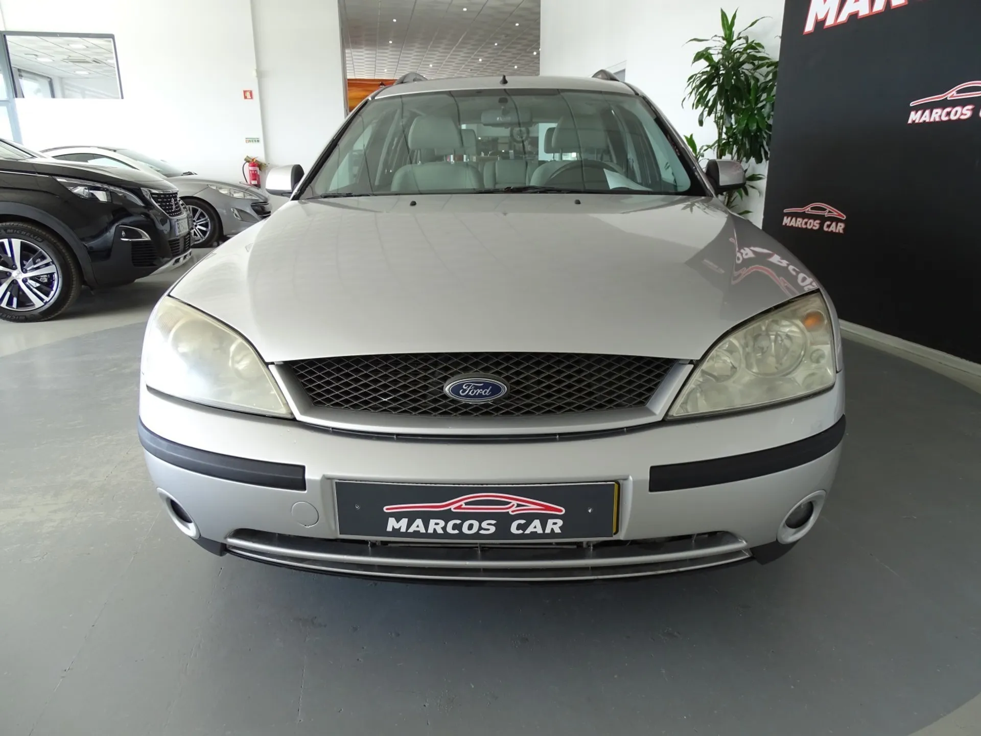 Ford Mondeo SW 2.0 TDdi Ghia