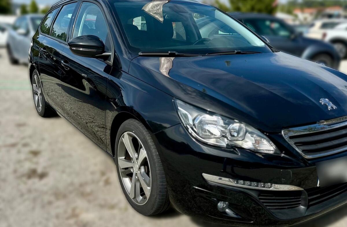 PEUGEOT 308 1.6 BlueHDi Allure