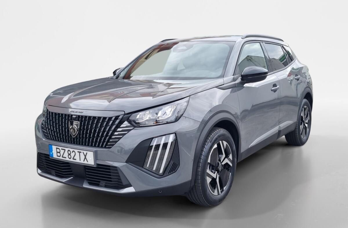 PEUGEOT 2008 1.2 PureTech Allure