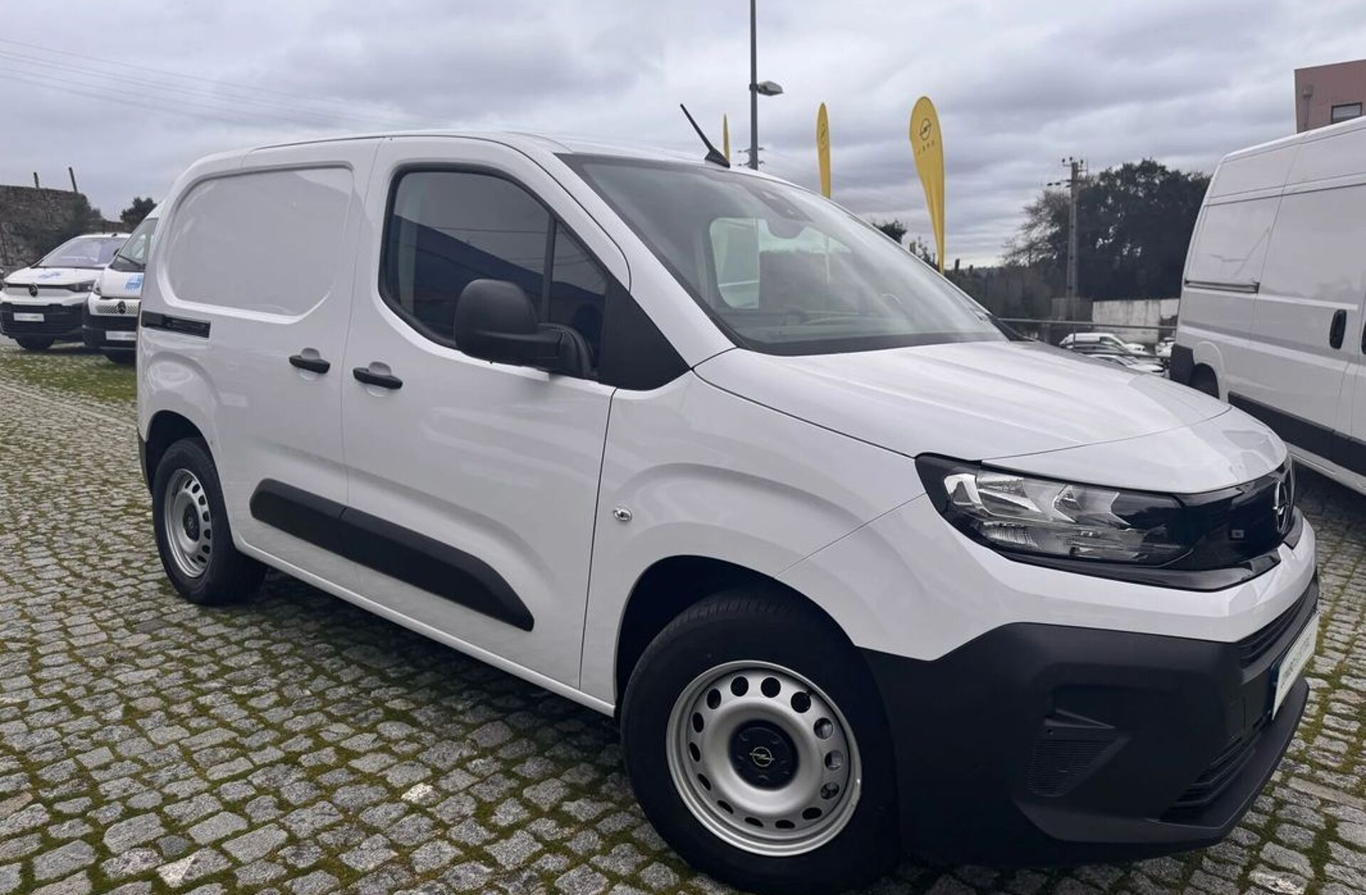 OPEL Combo Cargo Electric L1
