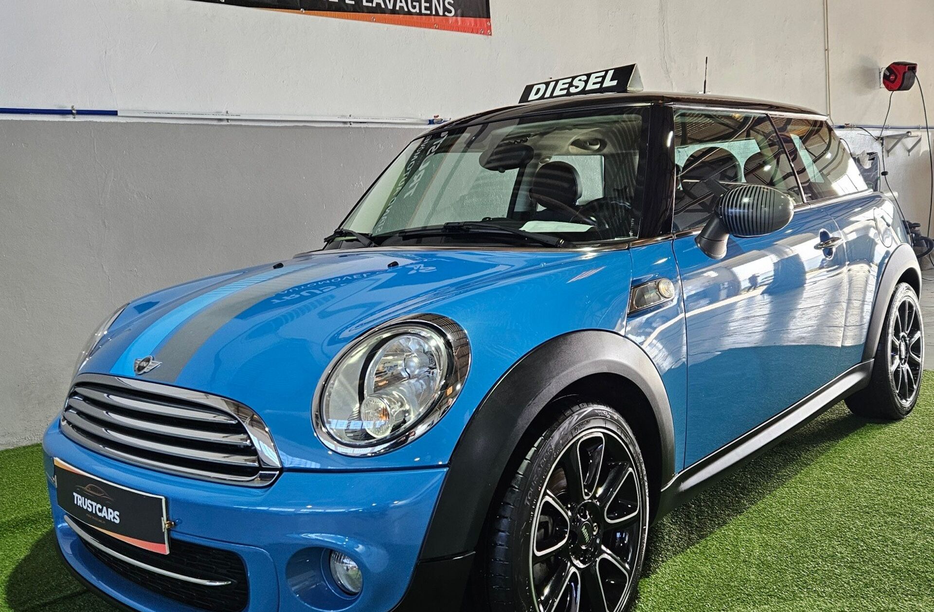 MINI Mini D
