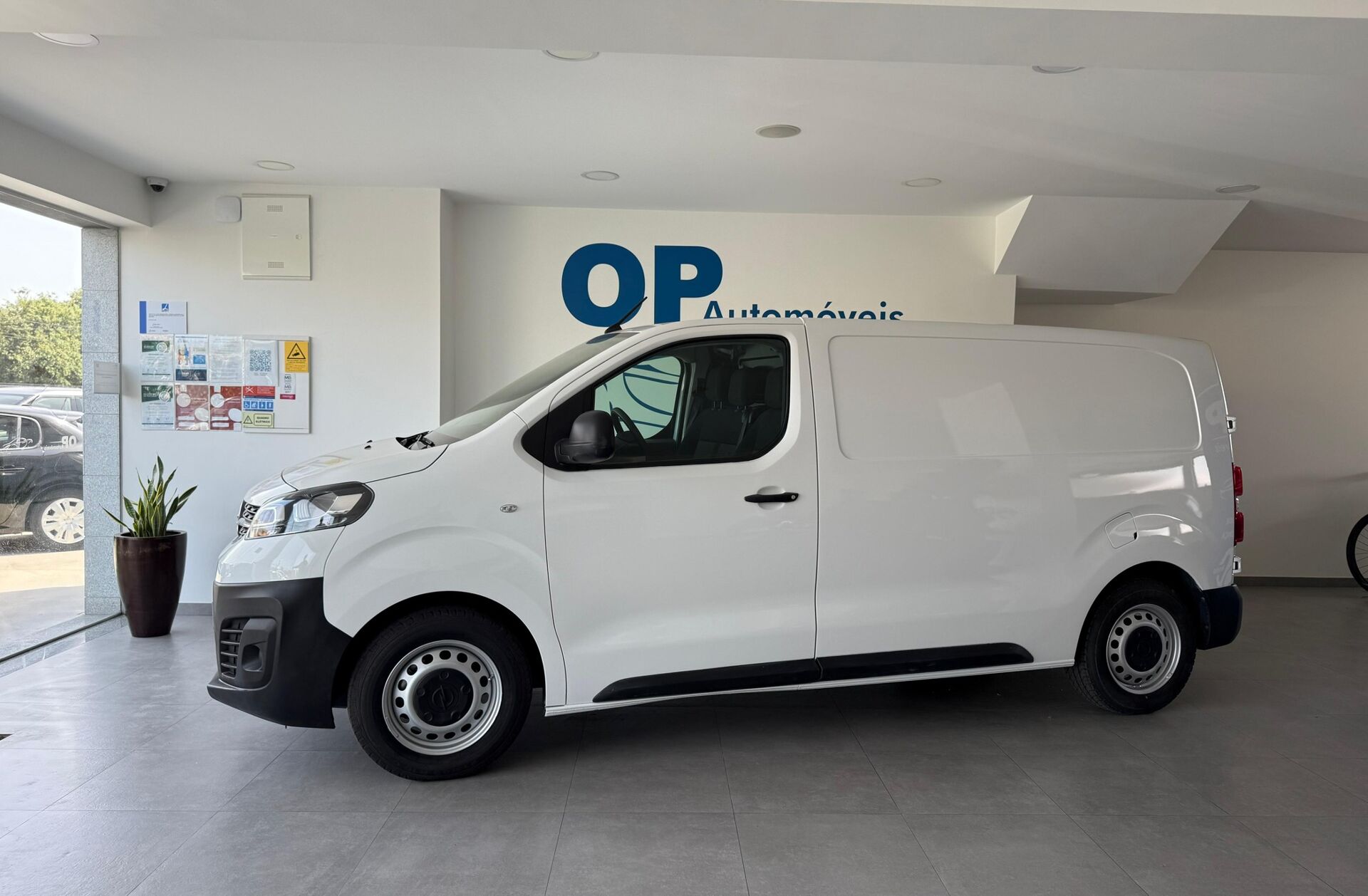 OPEL Vivaro 1.5 CDTi L1H1 Essentia