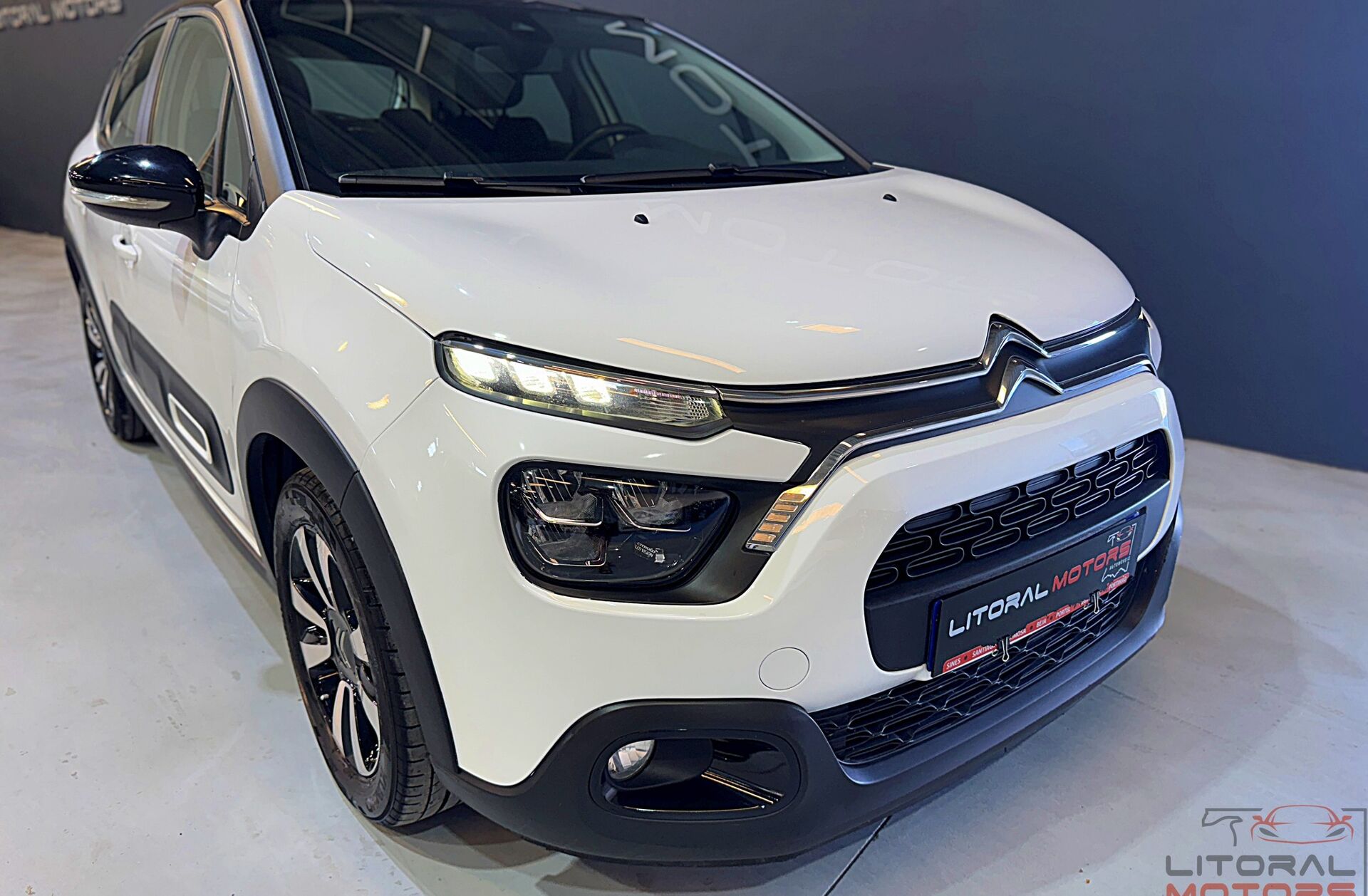 CITROEN C3 1.2 PureTech Shine EAT6