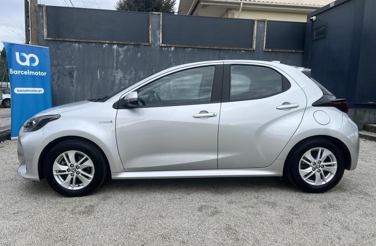 TOYOTA Yaris 1.5 HDF Comfort Plus