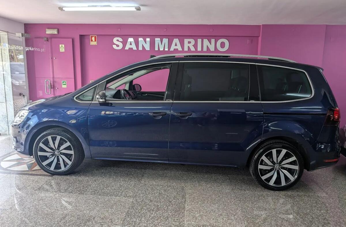 VOLKSWAGEN Sharan 2.0 TDI Confortline DSG