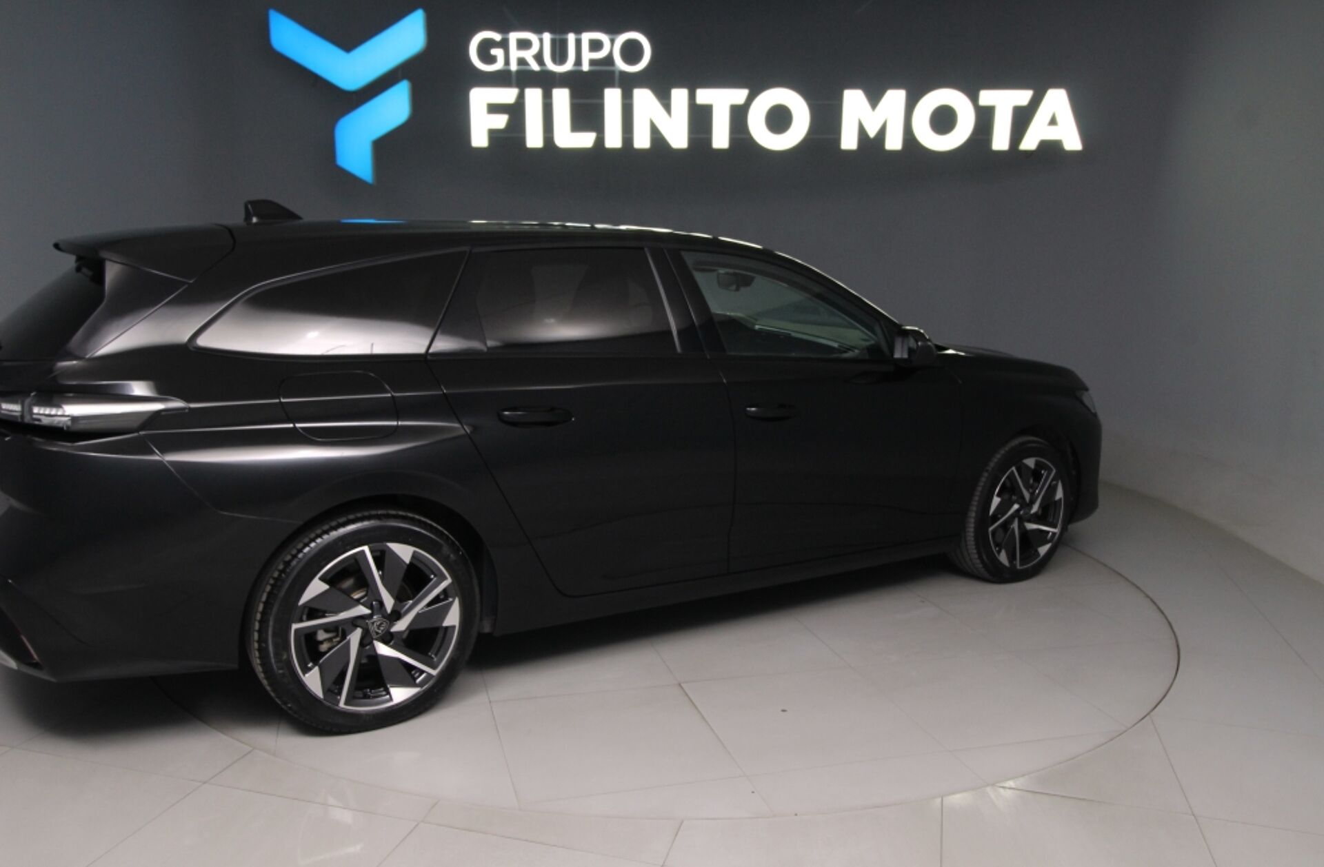 PEUGEOT 308 SW 1.2 PureTech Allure EAT8