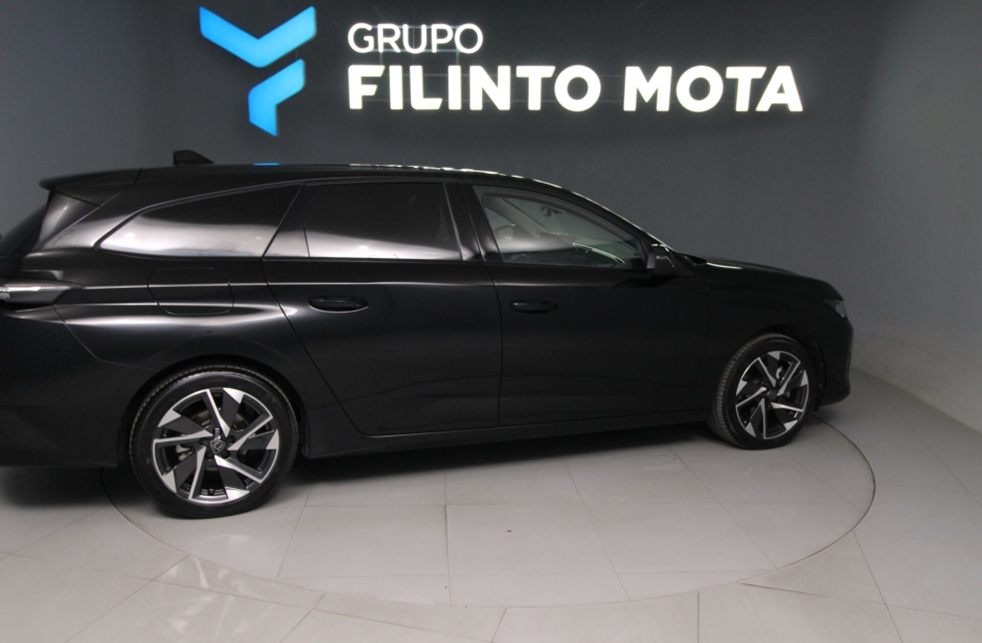 PEUGEOT 308 SW 1.2 PureTech Allure EAT8