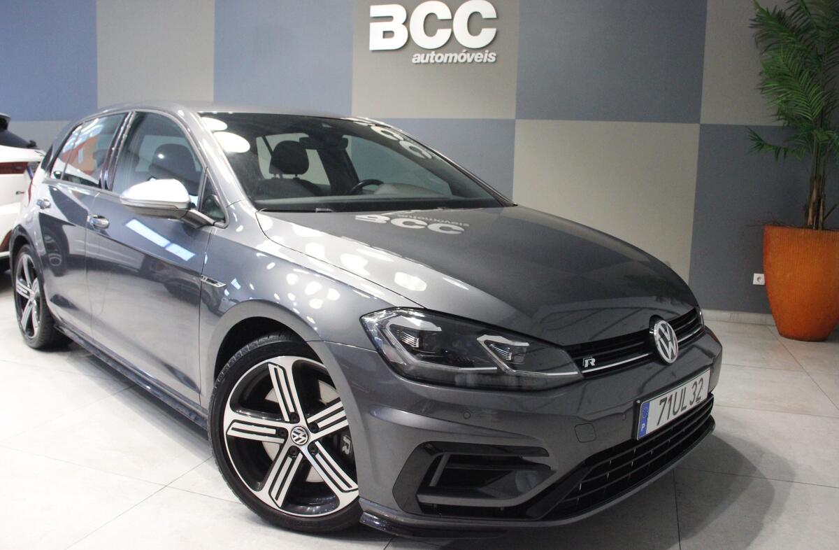 VOLKSWAGEN Golf 2.0 TSI R