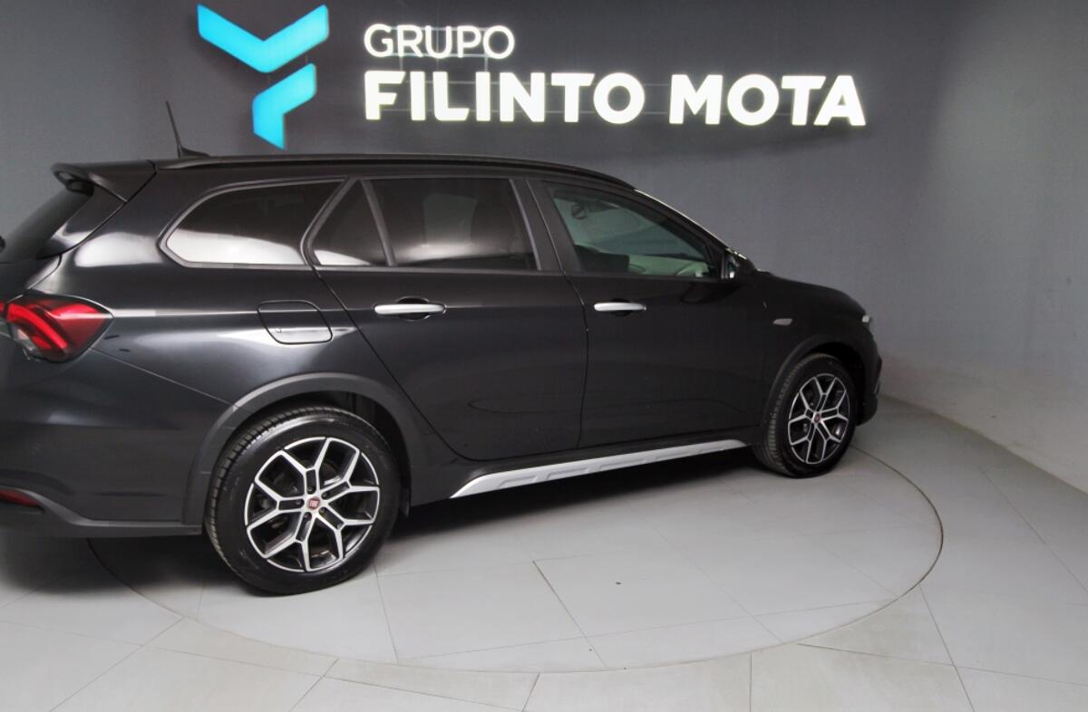 FIAT Tipo 1.0 GSE T3