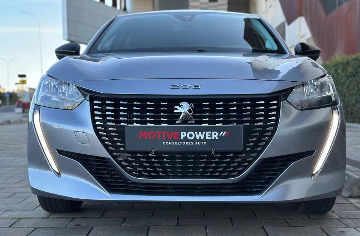 PEUGEOT 208 1.2 PureTech Allure Pack